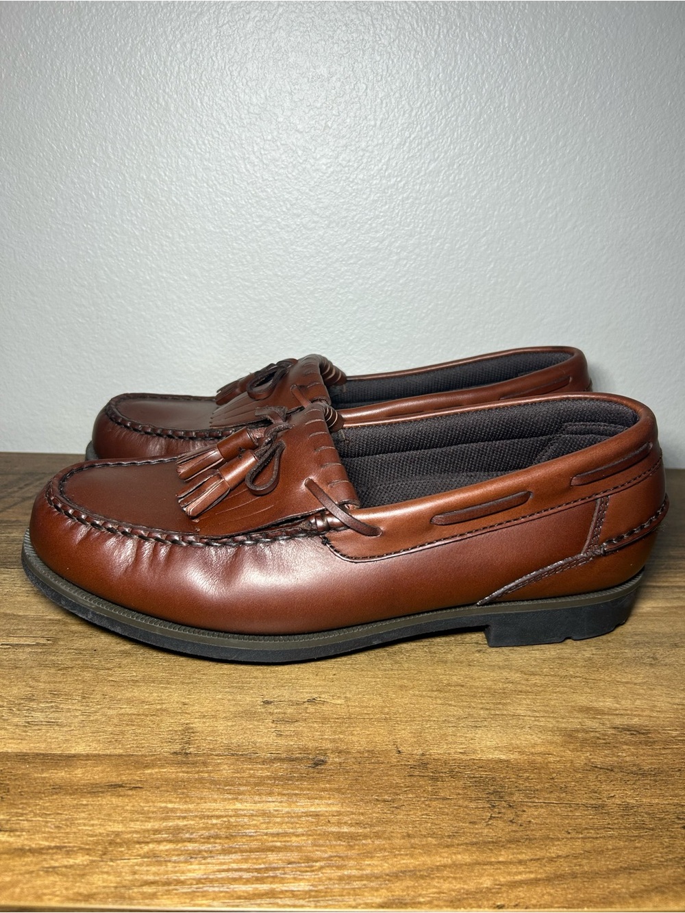 Men's Tassel Slip-On Loafers in Chestnut Brown